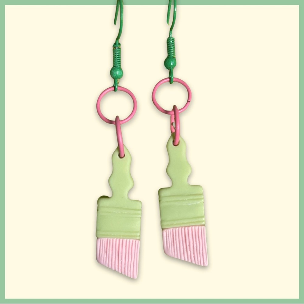 Pastel Kawaii Dangling Paintbrush Earrings - Picture 2 of 6